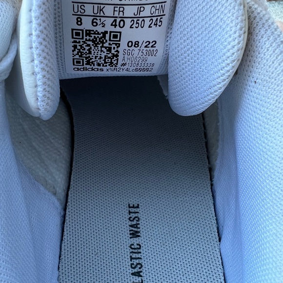 SOLD Adidas court platform women’s sneaker size 8. - Picture 7 of 13